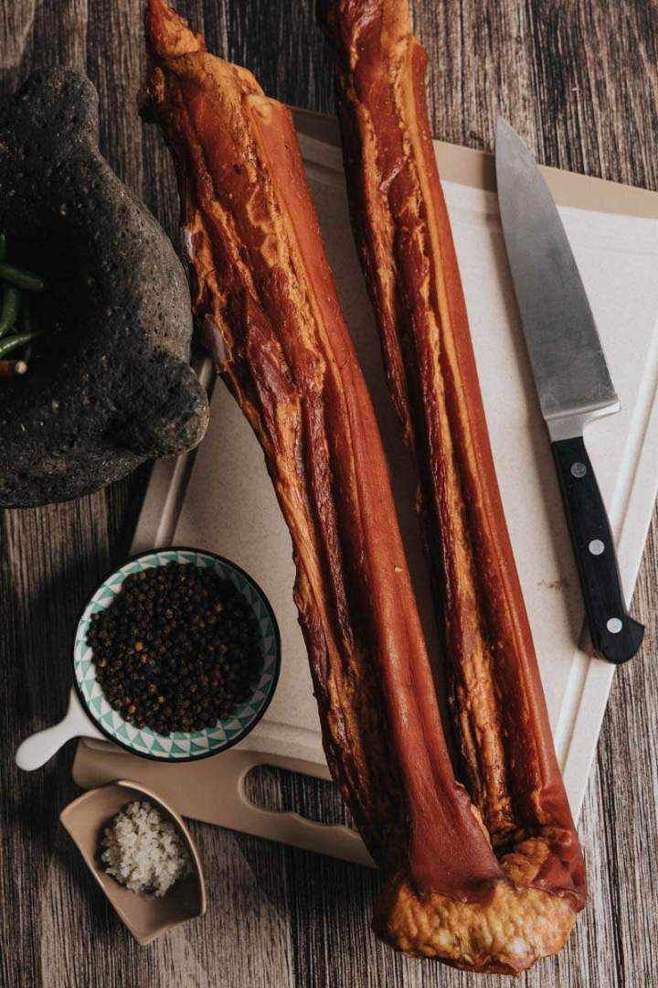 Fabrication charcuterie de porc Le Tampon