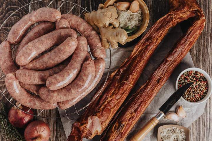 fabrication charcuterie de porc Le Tampon