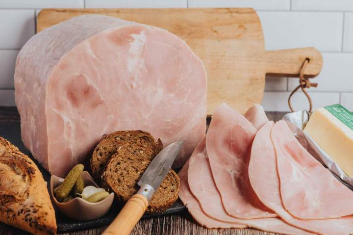 fabrication charcuterie de porc Le Tampon